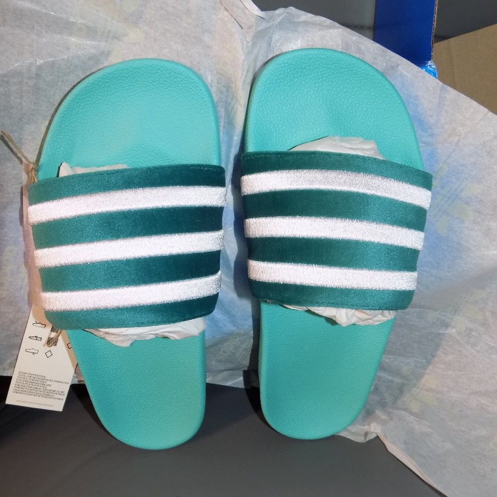 Adidas Originals Adilette Velour Slides Mint Rush/White/Teal Size 7 Women's NEW